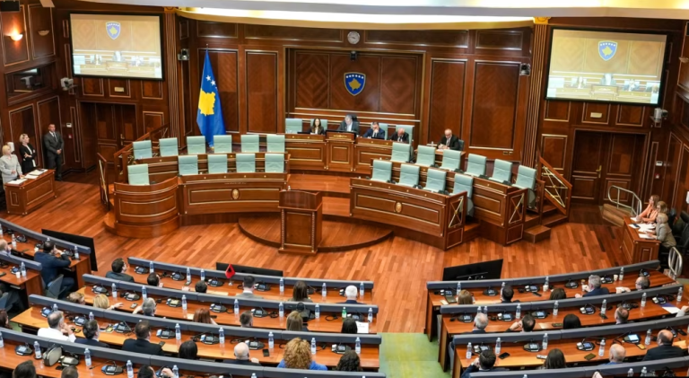 Kuvendi i Kosovës ende pa kryetar, dështon për herë të 11 konstituimi Kuvendi i Kosovës ende pa kryetar, dështon për herë të 11 konstituimi